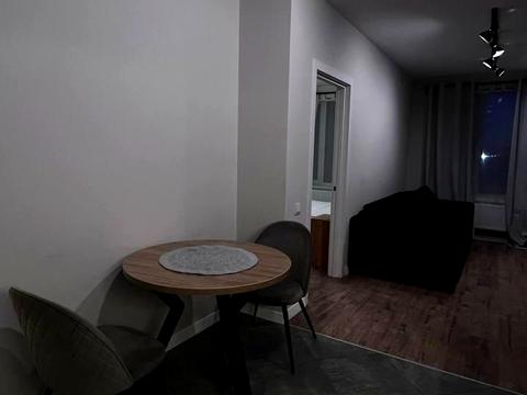 квартира за адресою Академіка Заболотного вул., 1-Б