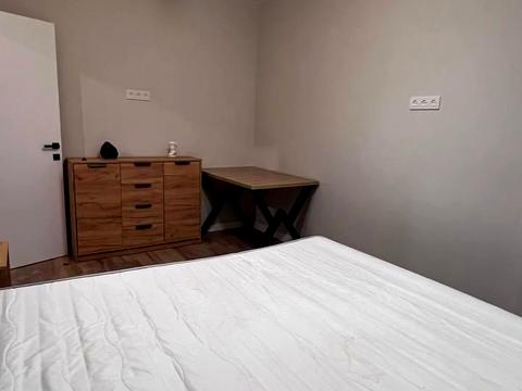 квартира за адресою Академіка Заболотного вул., 1-Б