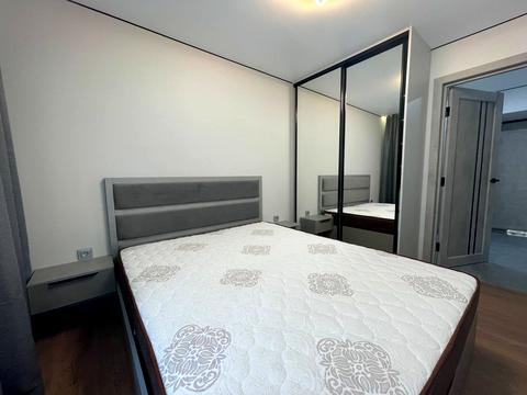 квартира за адресою Степана Бандери просп., 83-Б