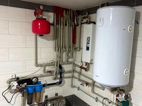 будинок за адресою Зоряна