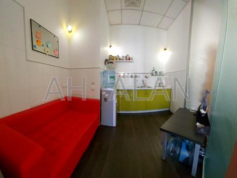 комерційна за адресою Київ, Рильський пров., 6