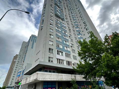 квартира по адресу Червоной Калины просп. (Владимира Маяковского), 68