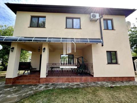 дом по адресу Лінія 11