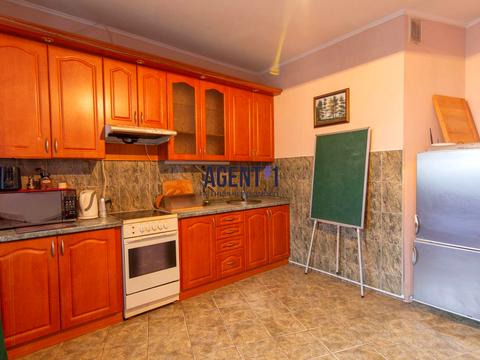 квартира за адресою Академіка Булаховського вул., 5-Б