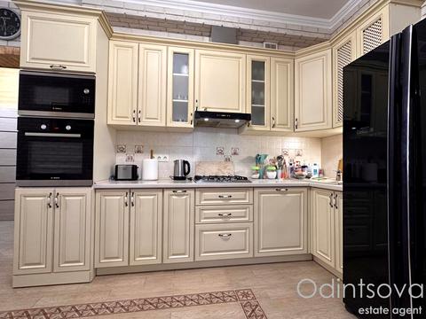 будинок за адресою Лесі Українки