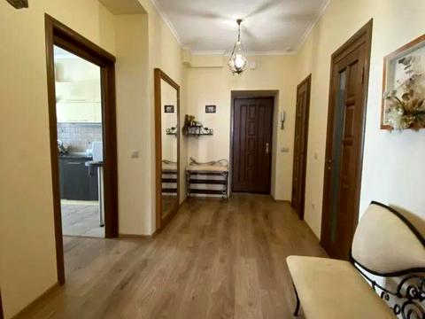 квартира по адресу Червоной Калины просп., 64