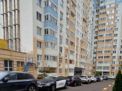 квартира за адресою Сергія Данченка вул., 32