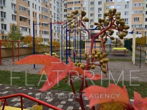 квартира за адресою Сергія Данченка вул., 32