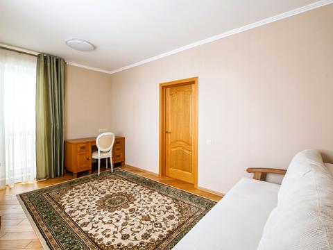 квартира за адресою Героїв полку "Азов" вул. (Маршала Малиновського), 8