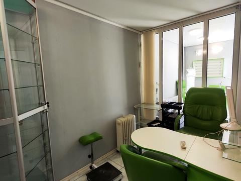 комерційна за адресою Італійський бульв., 8