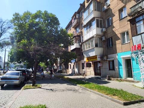 комерційна за адресою Італійський бульв., 8