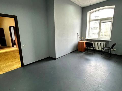 комерційна за адресою Січових Стрільців вул. (Артема), 79