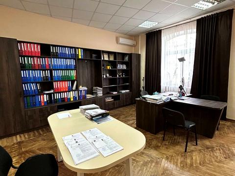 комерційна за адресою Січових Стрільців вул. (Артема), 79