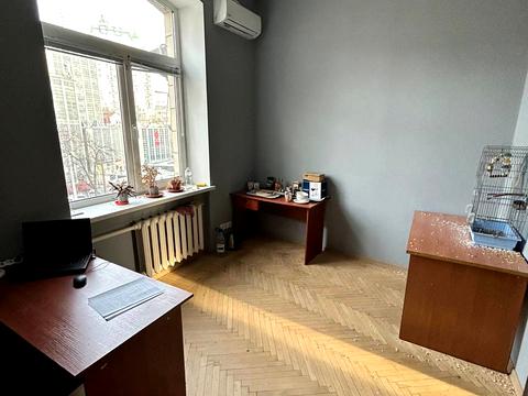 комерційна за адресою Січових Стрільців вул. (Артема), 79