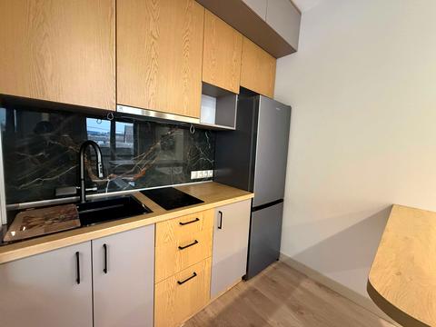 квартира за адресою Вчительська вул., 16