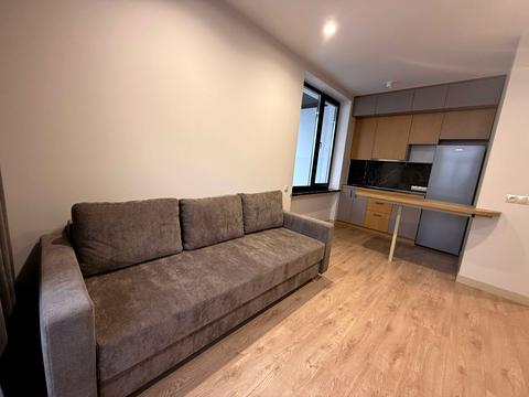 квартира за адресою Вчительська вул., 16