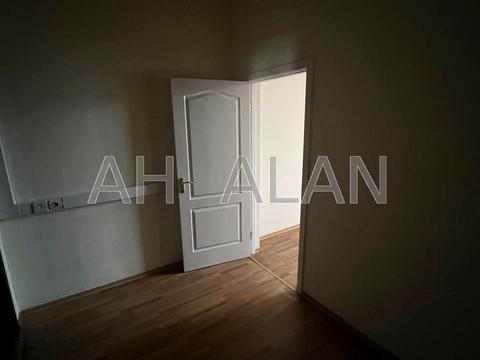 комерційна за адресою Київ, Січових Стрільців вул. (Артема), 79