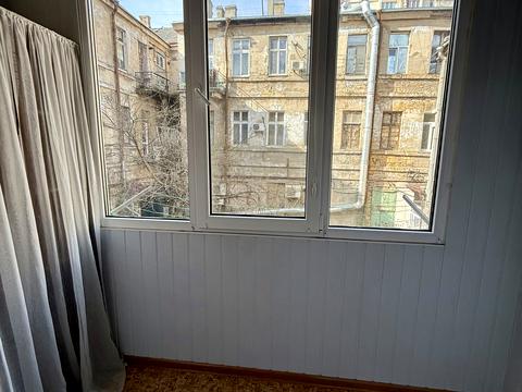 квартира за адресою Пантелеймонівська вул., 76