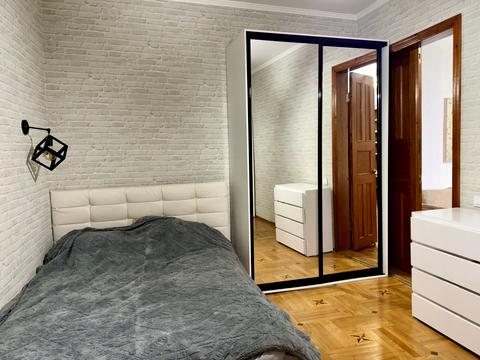 квартира за адресою Пантелеймонівська вул., 76