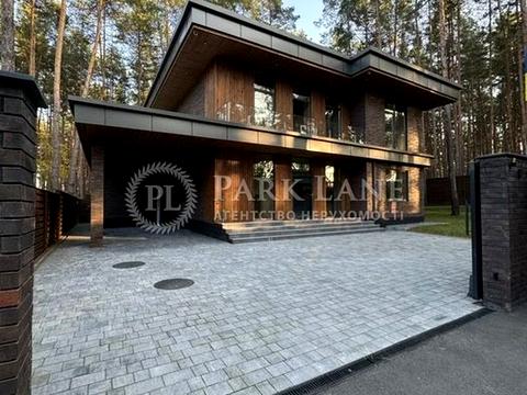 будинок за адресою Полярна