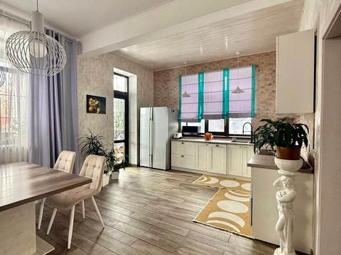 будинок за адресою Озерна