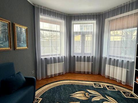 будинок за адресою Озерна