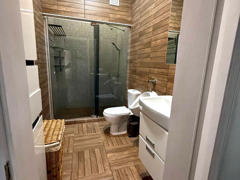 будинок за адресою Озерна