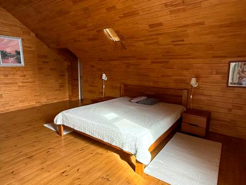 будинок за адресою Озерна