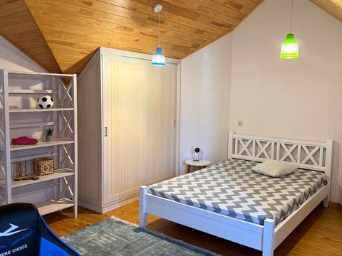 будинок за адресою Озерна