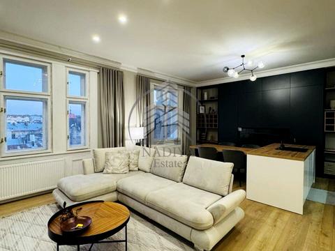 квартира по адресу Даниила Галицкого пл., 2