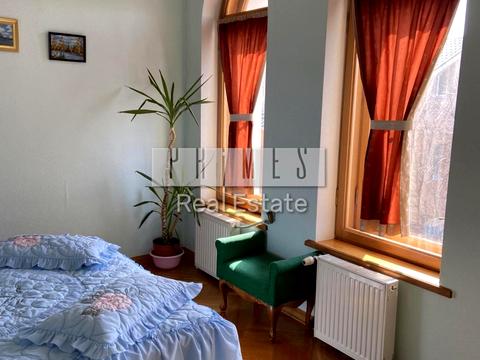 дом по адресу Тиханська вул.