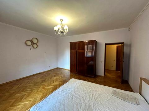 квартира за адресою Остроградських вул. (), 2