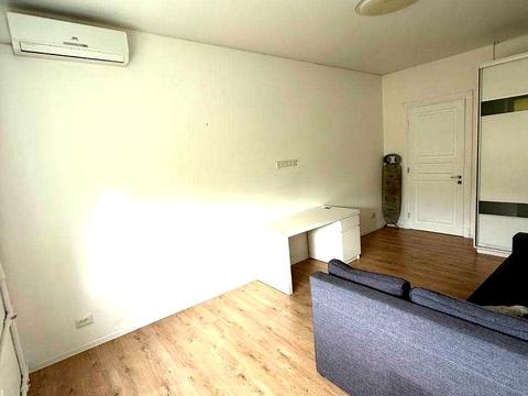 квартира по адресу Алексея Тихого ул. (Виборзька), 38/19