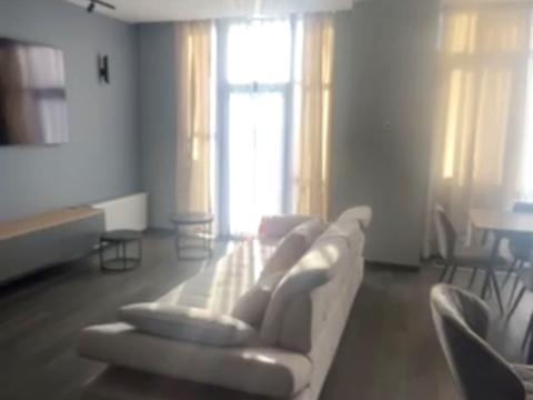 квартира за адресою Андрія Верхогляда вул. (Михайла Драгомирова), 17-В