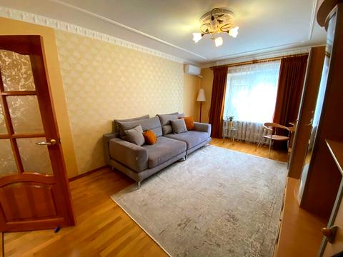 квартира за адресою Мілютенка вул., 17-В