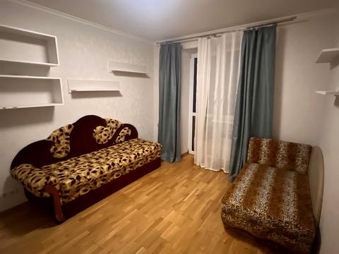 квартира за адресою Зарічанська вул., 46