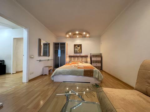 квартира за адресою Срібнокільська вул., 16