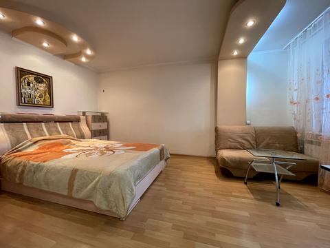 квартира за адресою Срібнокільська вул., 16