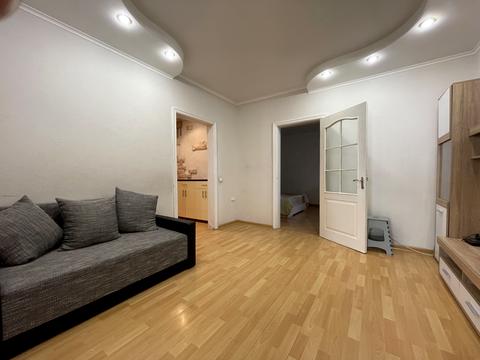 квартира за адресою Срібнокільська вул., 16