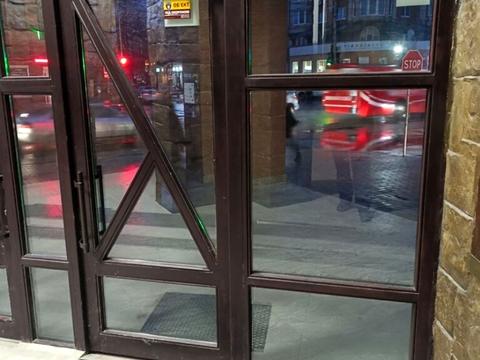 комерційна за адресою Подільська вул., 58