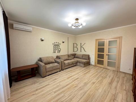 квартира за адресою Авіаконструктора Ігоря Сікорського вул. (Танкова), 4-В