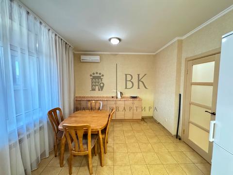 квартира за адресою Авіаконструктора Ігоря Сікорського вул. (Танкова), 4-В