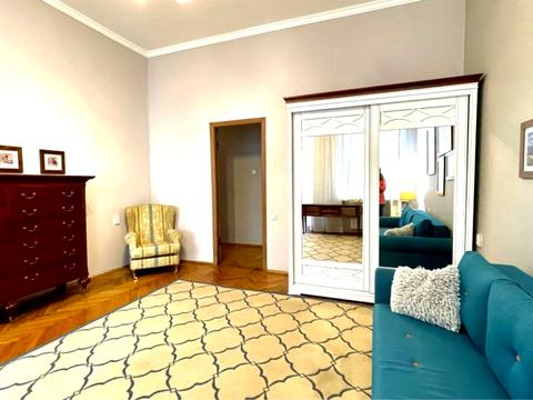 квартира за адресою Князів Острозьких вул. (Московська), 29