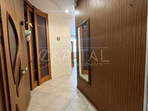 коммерческая по адресу Евгения Коновальца ул. (Щорса), 32-Г