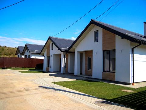 будинок за адресою Івасюка