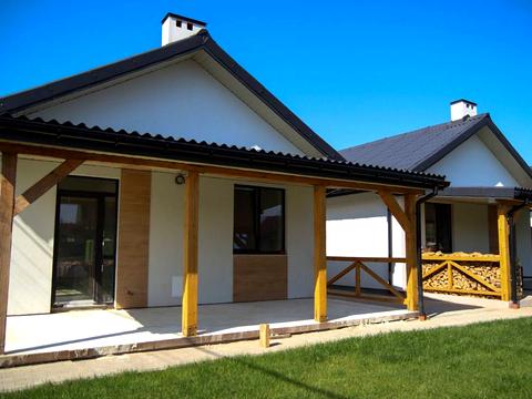 будинок за адресою Івасюка