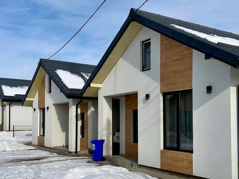 будинок за адресою Івасюка