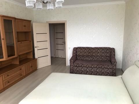 квартира за адресою Анни Ахматової вул., 32/18