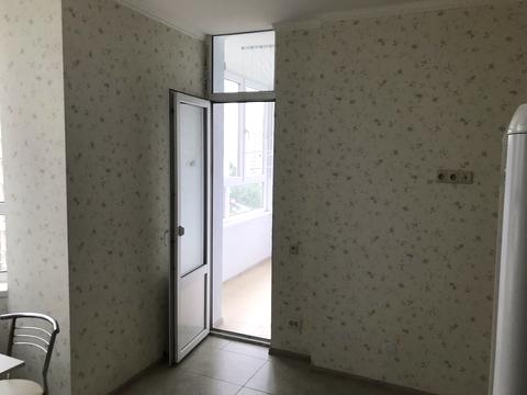 квартира за адресою Анни Ахматової вул., 32/18