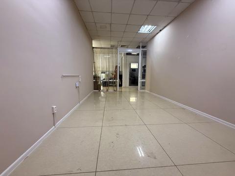 комерційна за адресою Коцюбинського просп., 38а